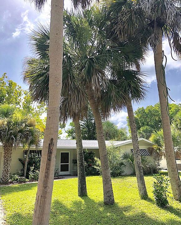 1st image of 451 Island Cir