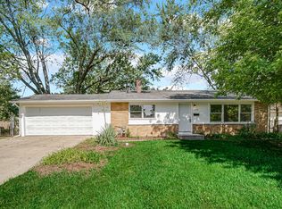 128 Ensenada Ct, Carpentersville, IL 60110