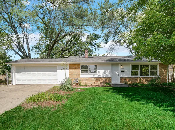 128 Ensenada Ct, Carpentersville, IL 60110