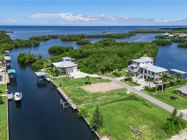 24159 Blackbeard Blvd, Punta Gorda, FL 33955