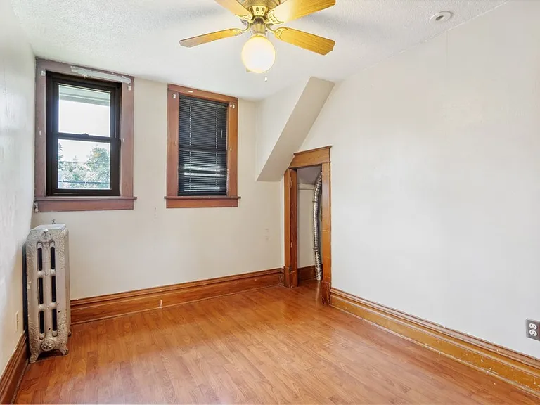 1721 Clay St — Photo 12