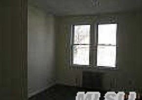 1st image of 8929 Metropolitan Ave