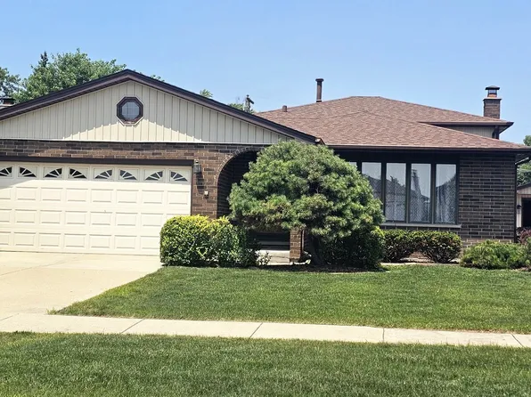 7112 W 85th Pl, Burbank, IL 60459