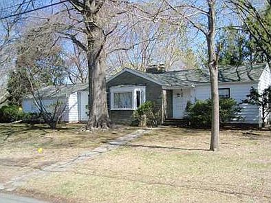 2nd image of 11 Orchard Ave