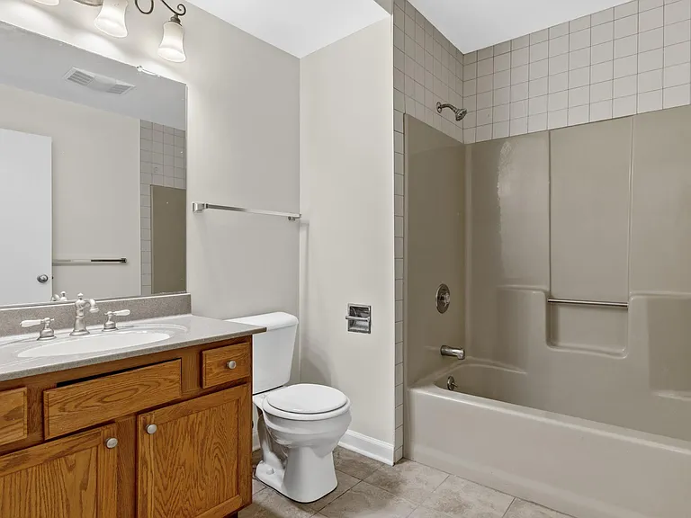 4 Horizon View Dr W #3 — Photo 10