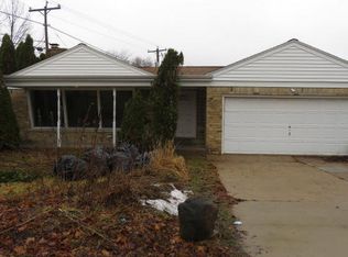 5804 W Bennett Ave, Milwaukee, WI 53219