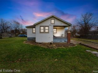29021 Joan St, Romulus, MI 48174
