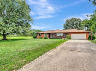 2525 NW Lower Silver Lake Rd, Topeka, KS 66618