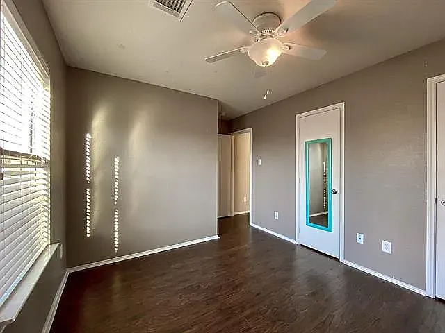1000 Campbell Dr — Photo 8