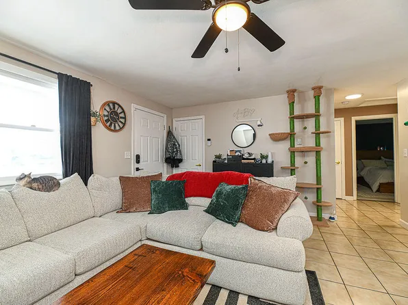 74 Woodland Hills #74, South Berwick, ME 03908