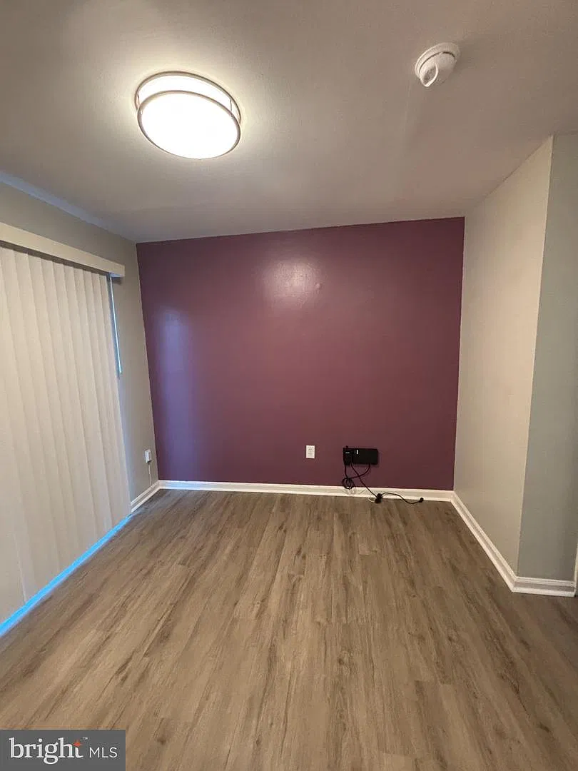 2 bed, 1.5 bath, 950 sqft, $1,795 — Photo 4