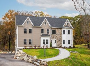 15 Anna Pl, Holliston, MA 01746