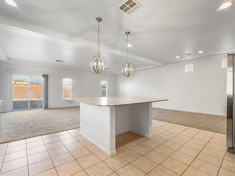 5986 Azzura Palms Ave — Photo 10