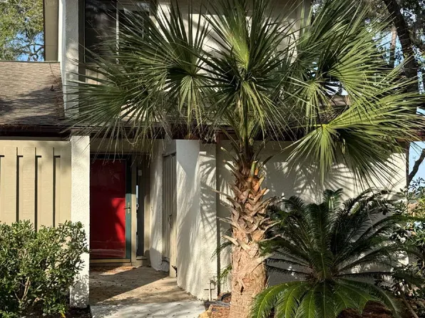 4 Marsh Harbor Dr #A, Beaufort, SC 29907