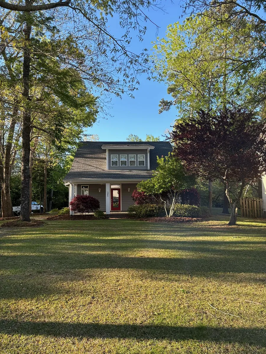 Front Yard - 325 Osprey Point Dr