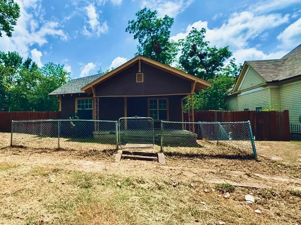 2917 Walnut St, Greenville, TX 75401