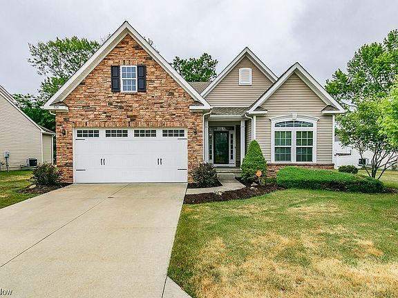 2nd image of 514 Gentry Cir W