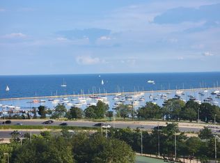 400 E Randolph St APT 1217, Chicago, IL 60601