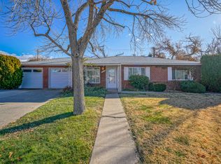 1930 Vermont St NE, Albuquerque, NM 87110