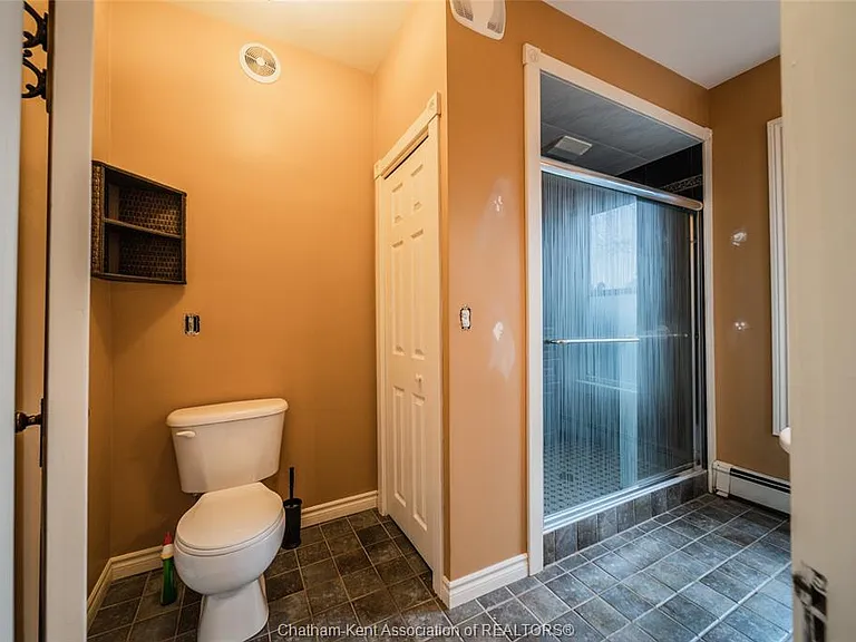 26 Kendall St — Photo 22