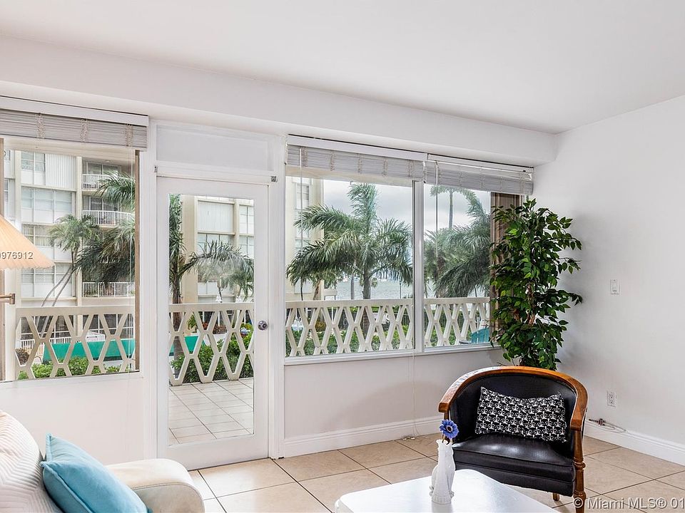 1st image of 1430 Brickell Bay Dr APT 202