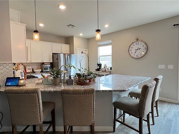 4th image of 9725 Temple Park Ct