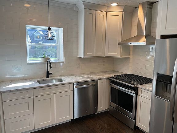 3rd image of 5704 Delor St