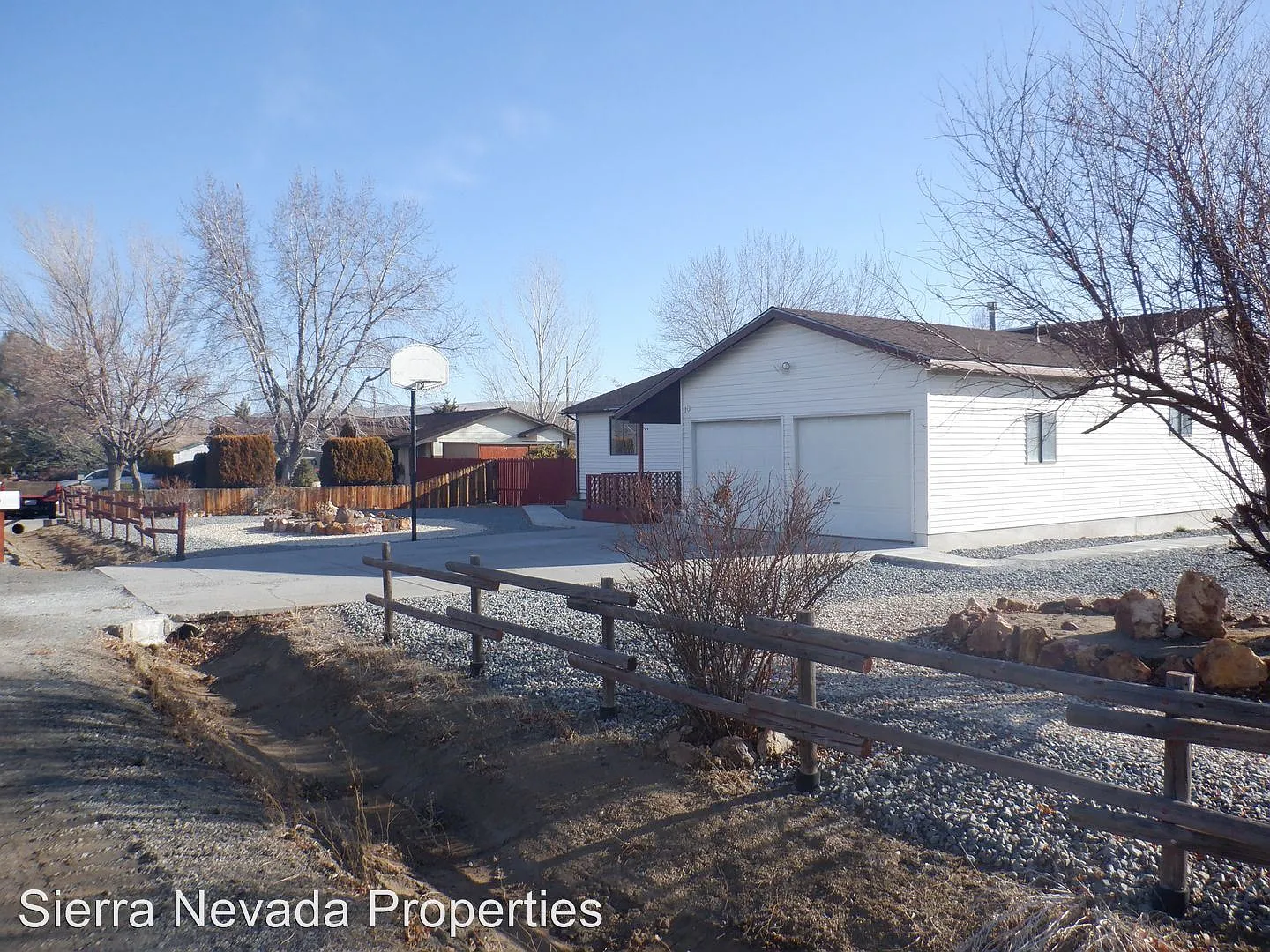 10 N Tropicana Cir photo 1