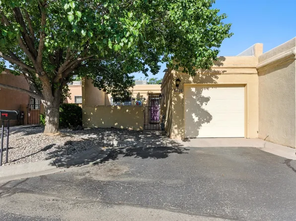 5025 La Fiesta Dr NE, Albuquerque, NM 87109