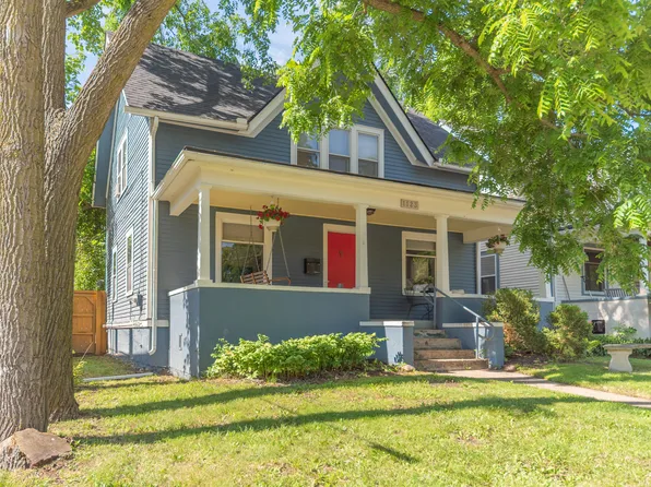 1123 W Huron St, Ann Arbor, MI 48103