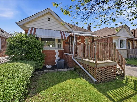 5th image of 97 Tragina Ave S