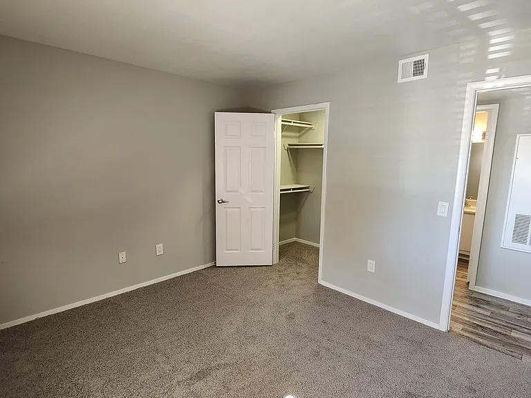 Alterra Apartments — Photo 33