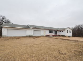 90354 230th St, Austin, MN 55912