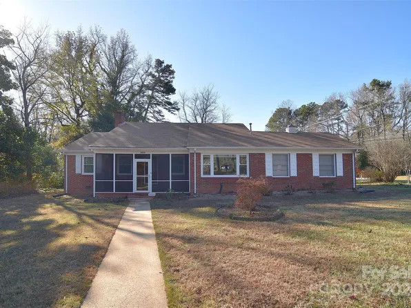 6800 Terry Ln, Charlotte, NC 28215
