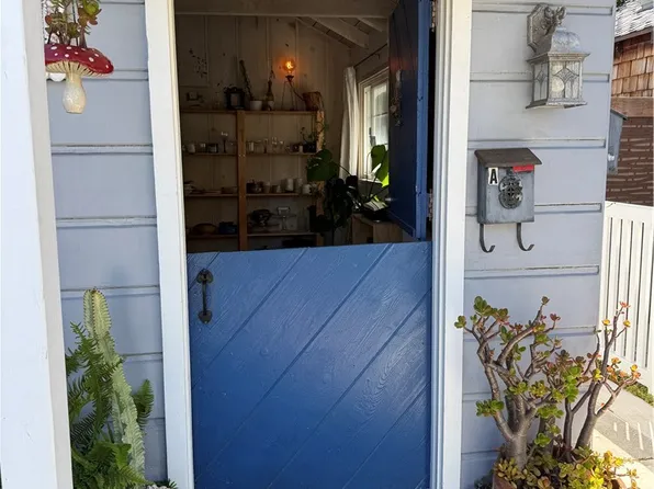 953 Glenneyre St, Laguna Beach, CA 92651