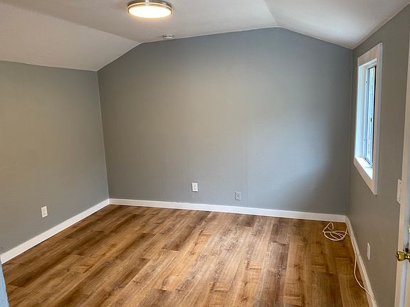 3rd image of 1433 Coolidge Ave #103