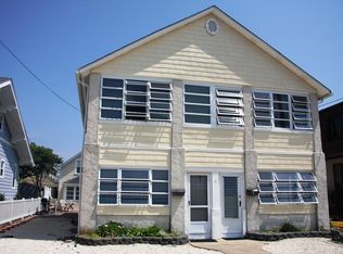 9 Magee Ave, Lavallette, NJ 08735