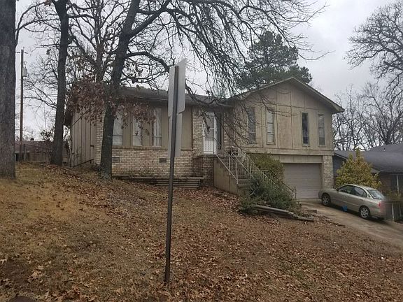 3rd image of 508 55th Terrace Dr