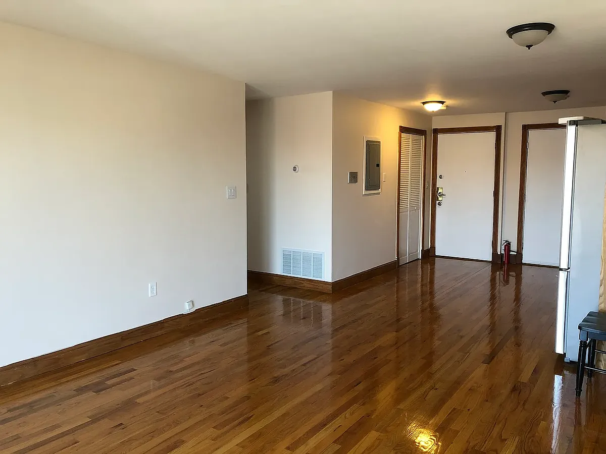 Building Photo - 39 Cary Ave #16