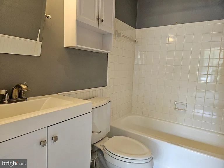 12146 Flag Harbor Dr — Photo 7