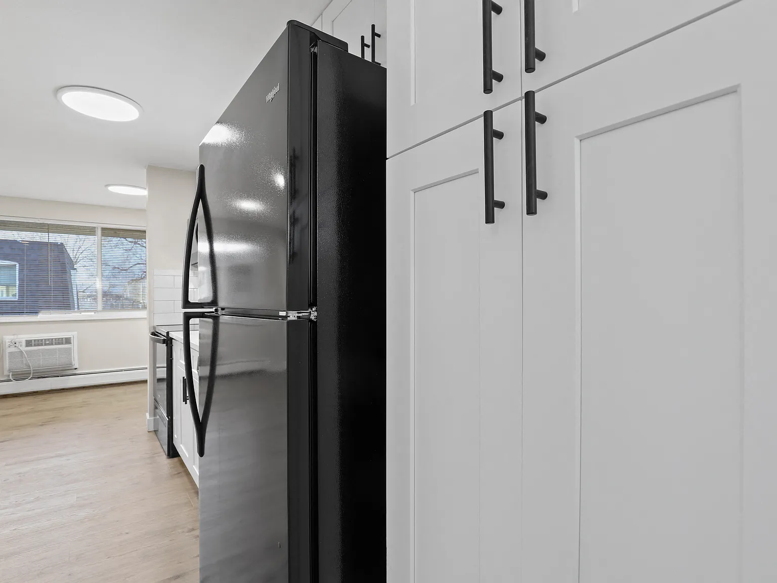 Fox Street Apartments — Photo 4