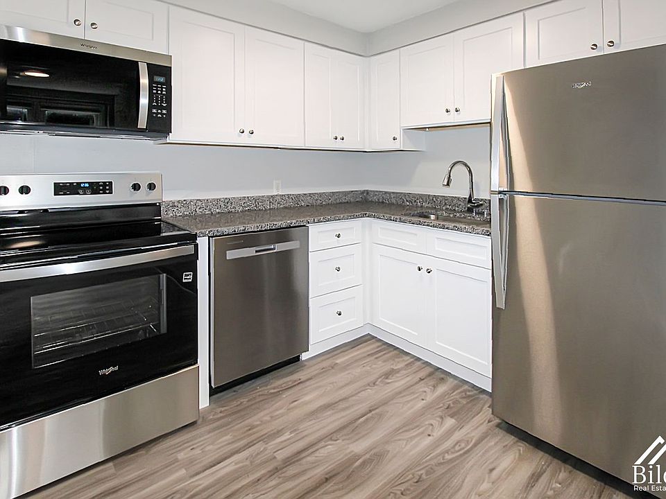 1st image of 264 Fruit Hill Ave #6