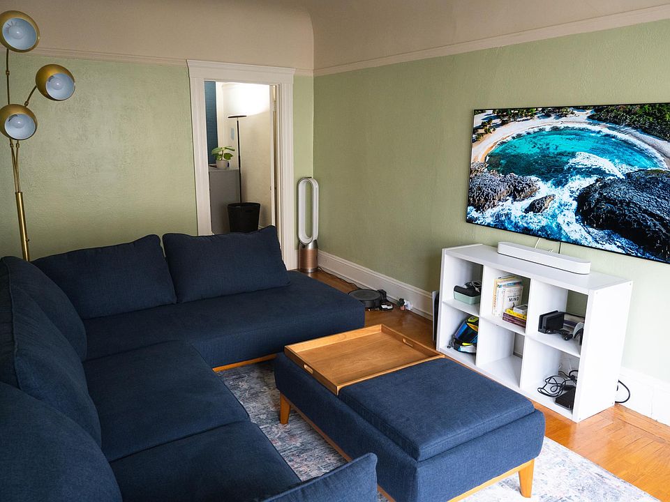 1st image of 1227 Clay St APT 4