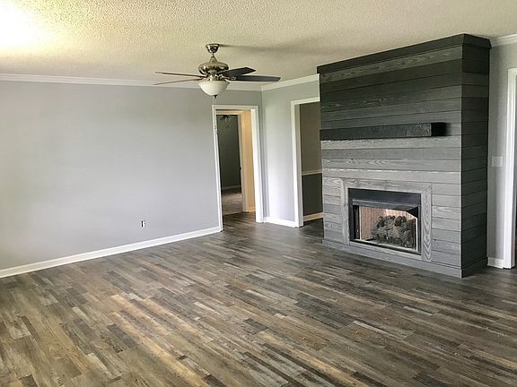 2nd image of 81 Whispering Pine Dr