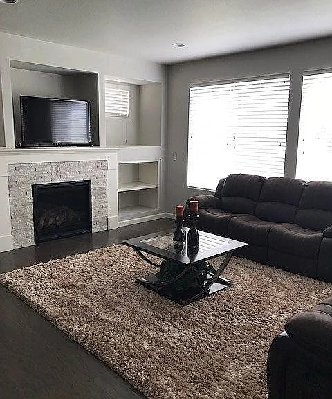 8581 Allenbrook Dr — Photo 3