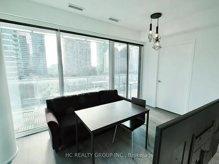 3 Gloucester St #809 — Photo 13