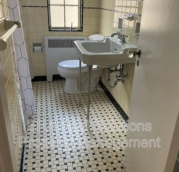 249 Loraine Ave #1 — Photo 5