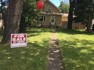 37 Crossfield Rd, Rochester, NY 14609