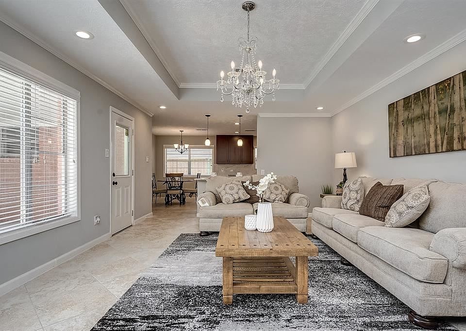 1st image of 4303 Woodvalley Dr