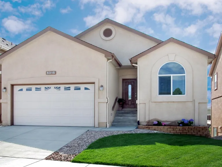 5315 Fossil Butte Dr — Photo 1
